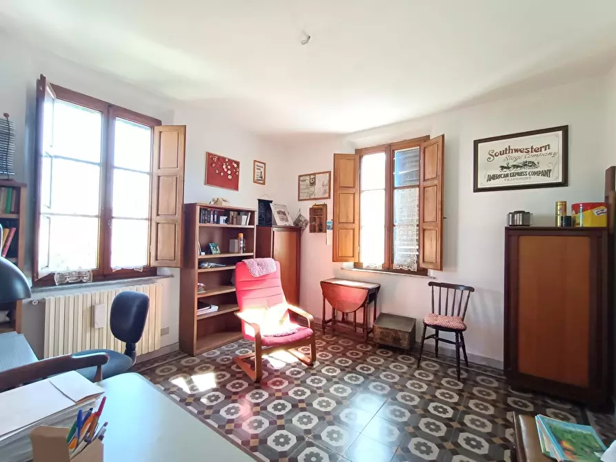 Immagine 53 di Villa in vendita  a Pisa