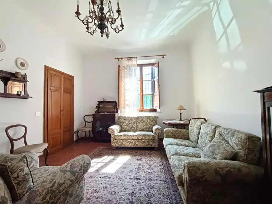 Immagine 45 di Villa in vendita  a Pisa