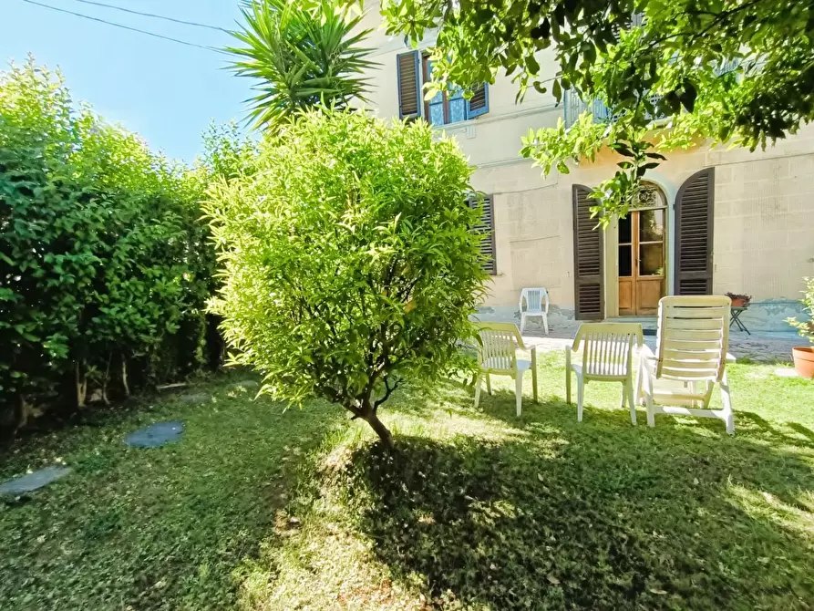 Immagine 14 di Villa in vendita  a Pisa