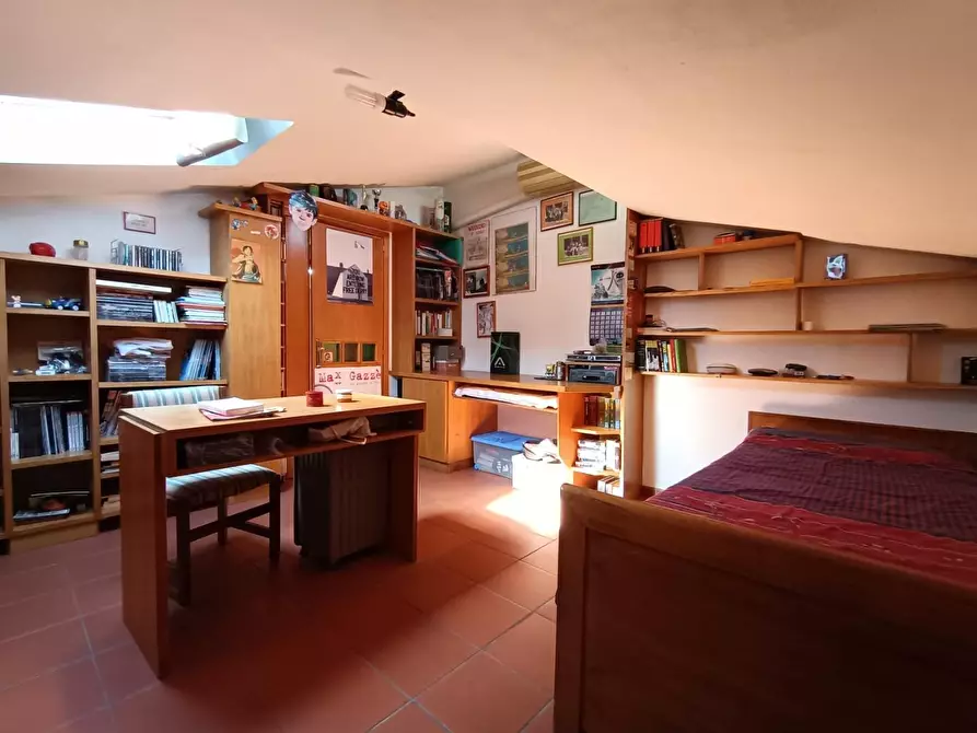 Immagine 60 di Villa in vendita  a Pisa