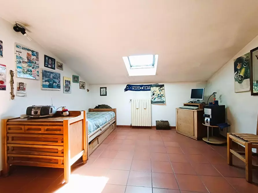 Immagine 63 di Villa in vendita  a Pisa