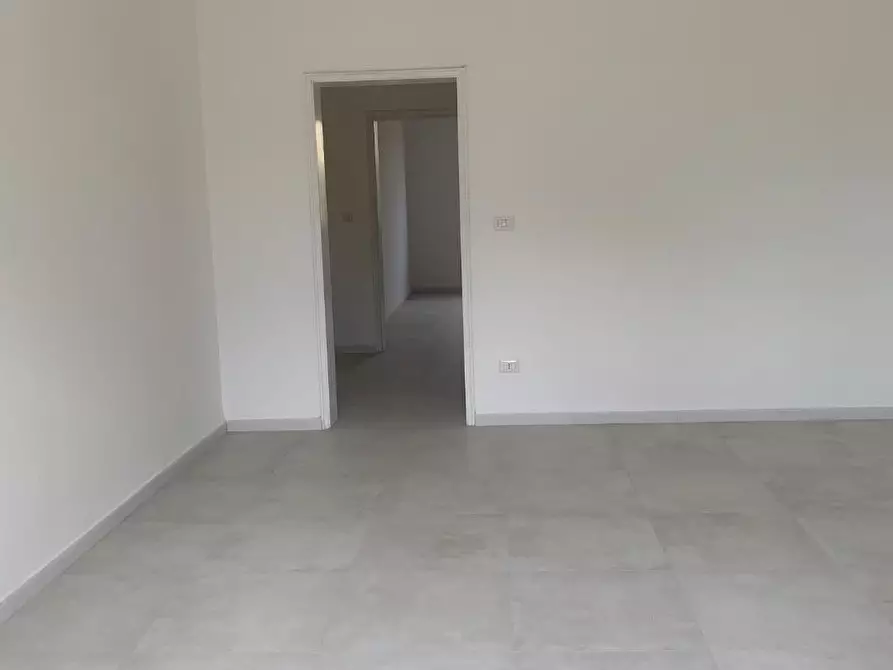 Immagine 14 di Appartamento in vendita  a Livorno
