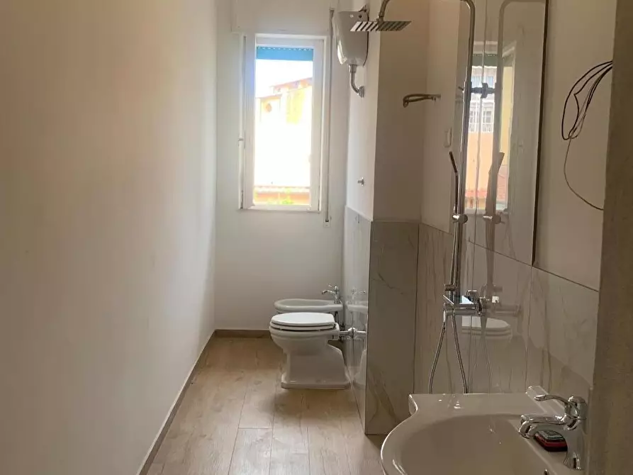 Immagine 15 di Appartamento in vendita  a Livorno