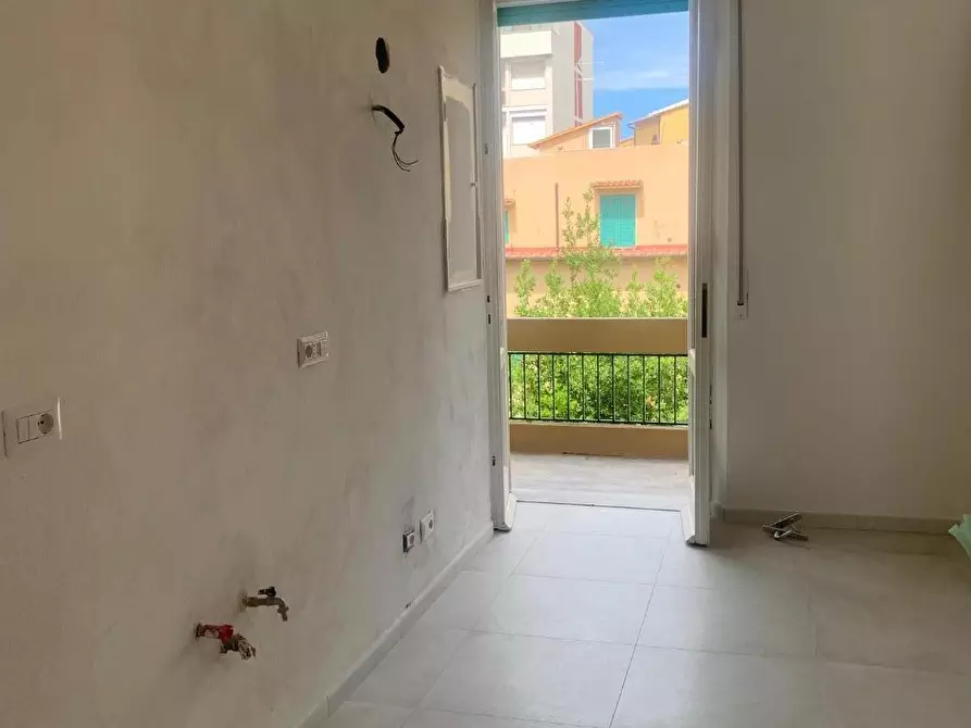 Immagine 11 di Appartamento in vendita  a Livorno