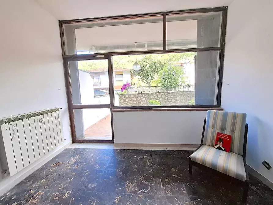 Immagine 7 di Appartamento in vendita  a Carrara