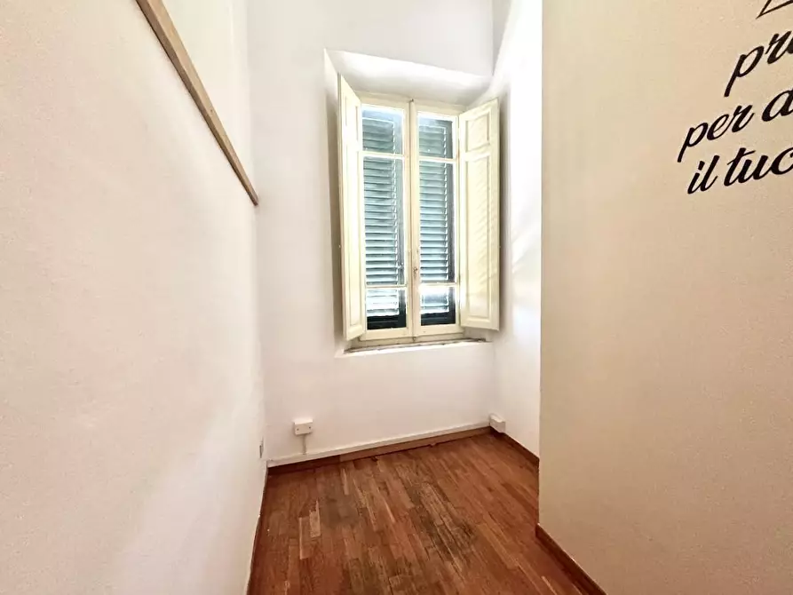 Immagine 18 di Appartamento in vendita  a Pisa