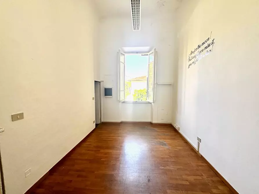 Immagine 23 di Appartamento in vendita  a Pisa