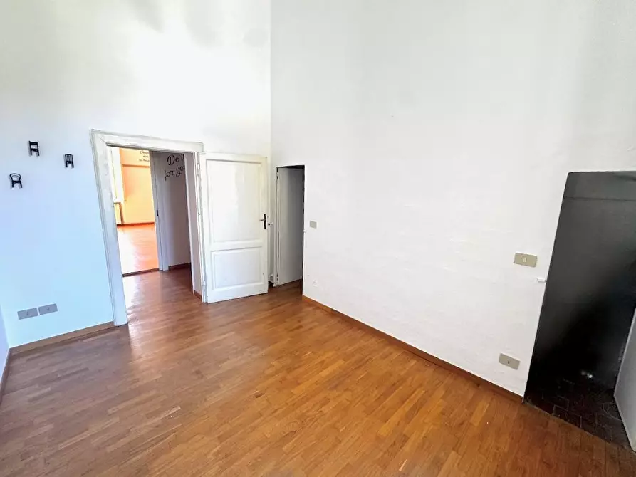 Immagine 14 di Appartamento in vendita  a Pisa