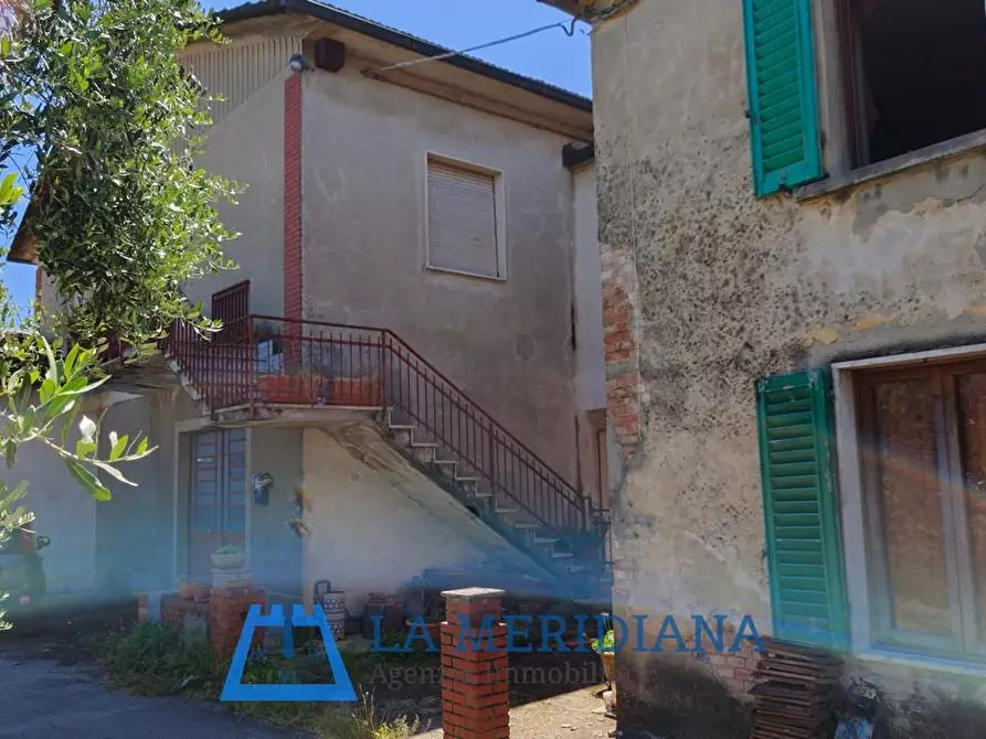 Immagine 23 di Appartamento in vendita  a Lamporecchio