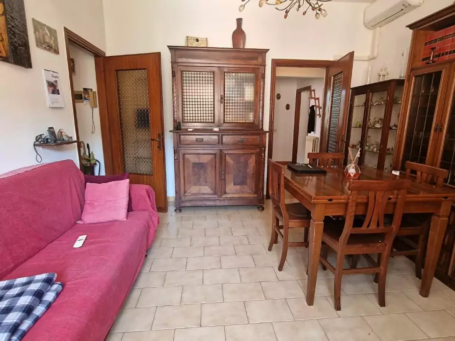 Immagine 14 di Appartamento in vendita  a Carrara