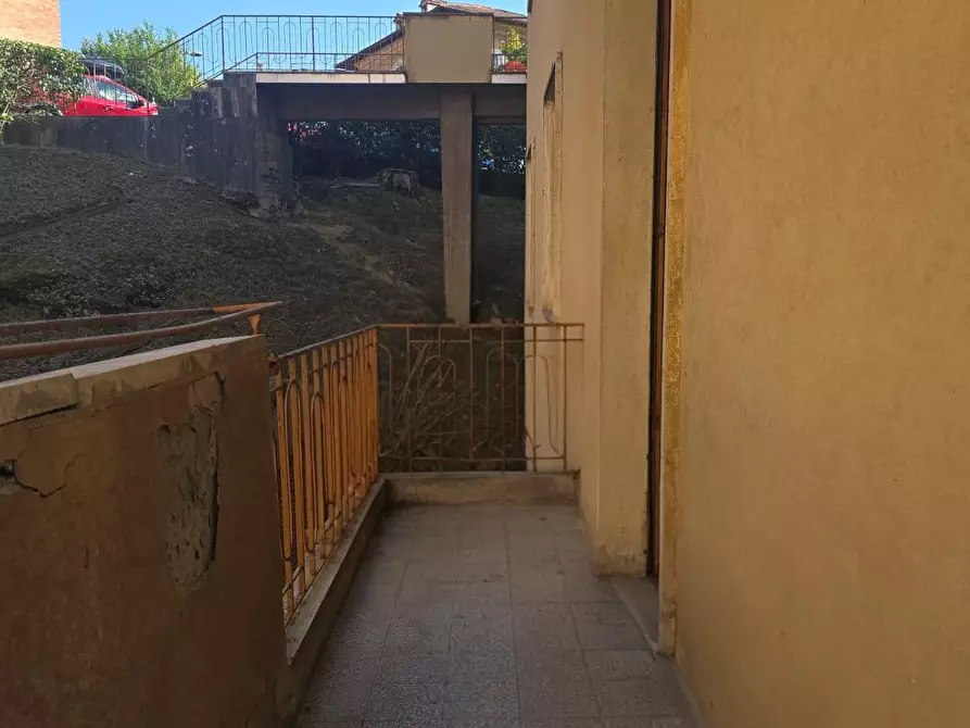 Immagine 31 di Appartamento in vendita  a Siena