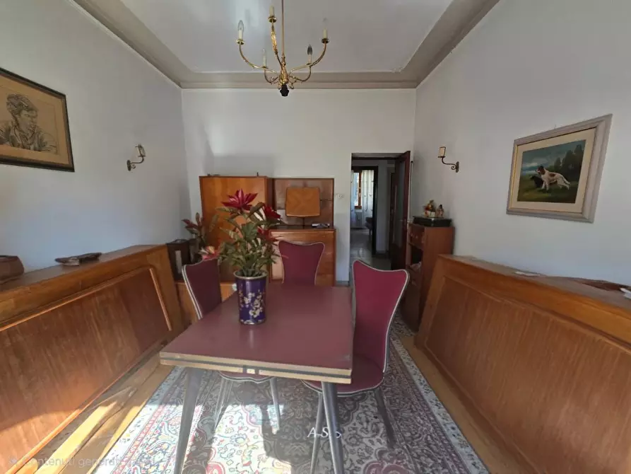 Immagine 8 di Appartamento in vendita  a Siena