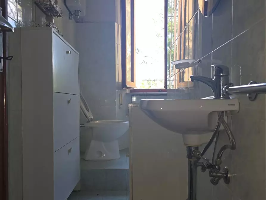 Immagine 29 di Appartamento in vendita  a Siena