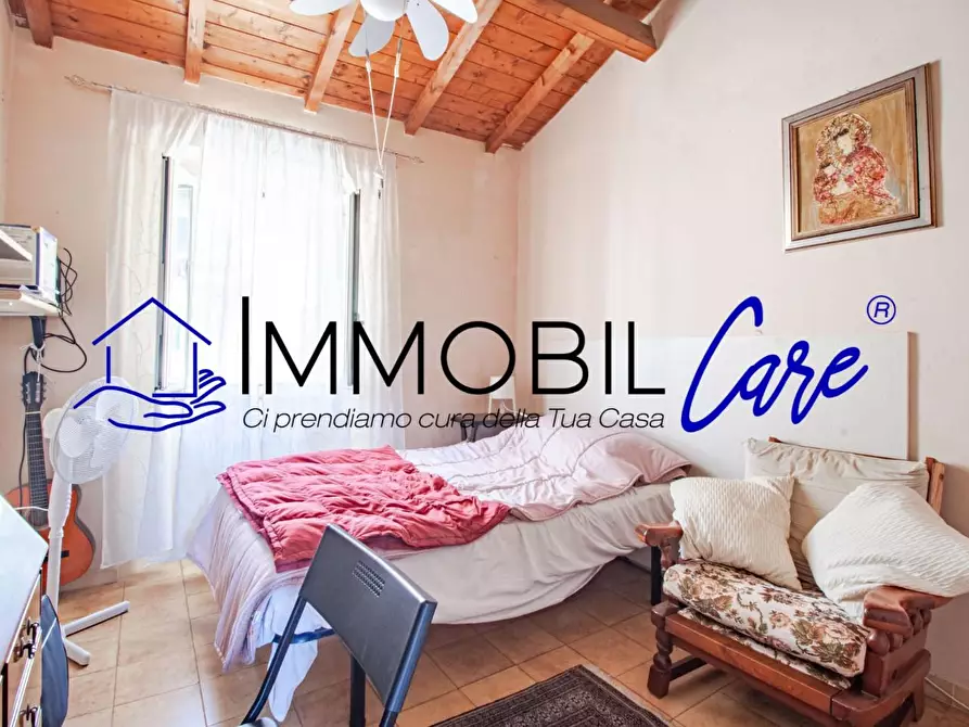 Immagine 11 di Appartamento in vendita  a Livorno