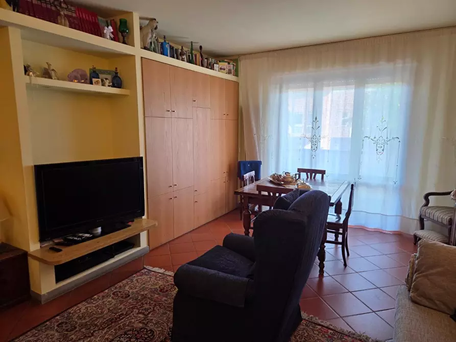Immagine 2 di Appartamento in vendita  a Poggio A Caiano