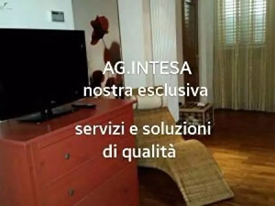Immagine 8 di Appartamento in vendita  a Pisa