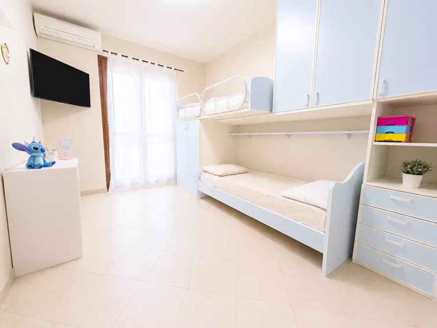 Immagine 12 di Appartamento in vendita  a Viareggio