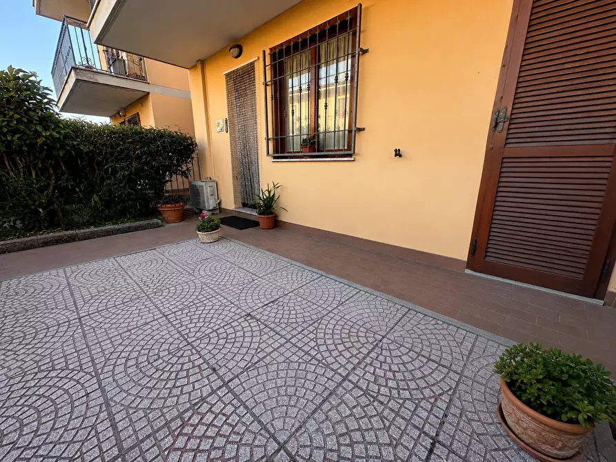 Immagine 6 di Appartamento in vendita  a Viareggio