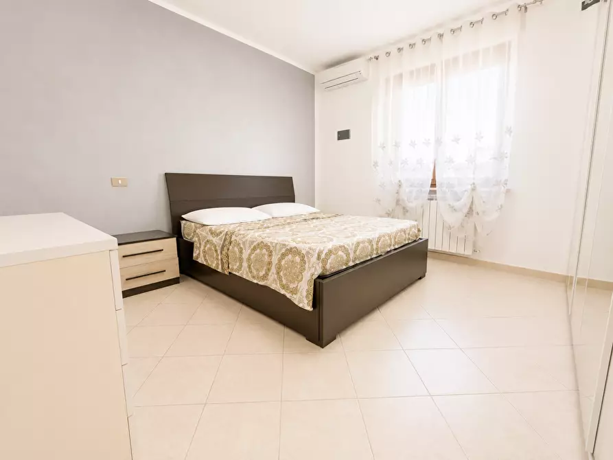 Immagine 22 di Appartamento in vendita  a Viareggio