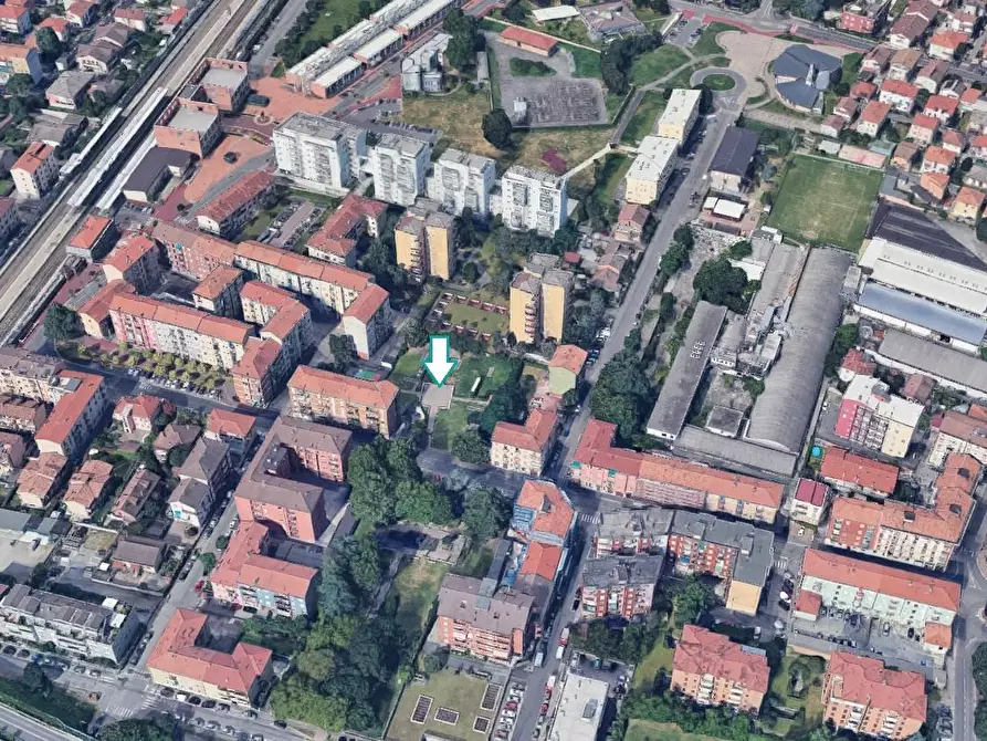 Immagine 1 di Garage in vendita  a Pioltello