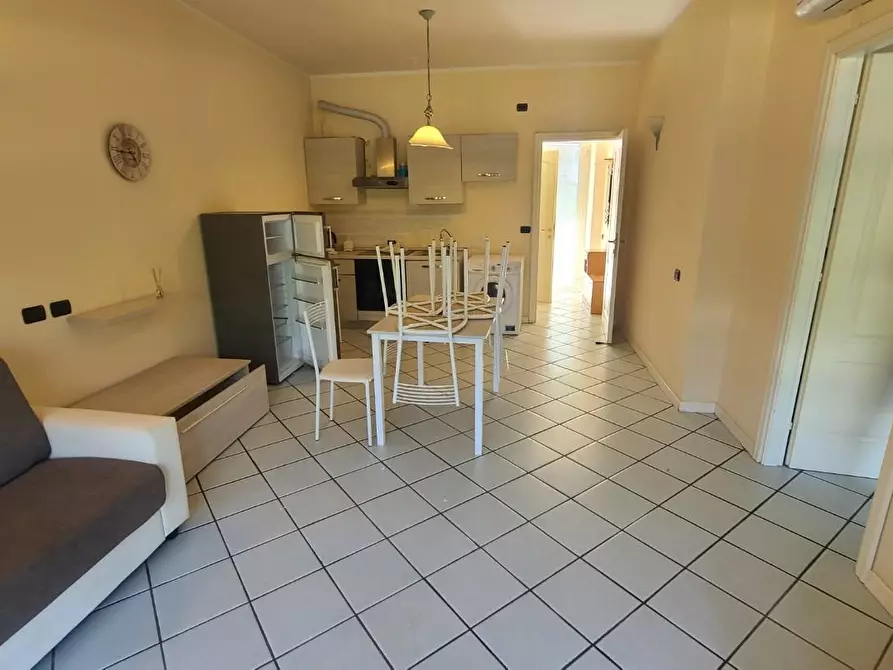 Immagine 1 di Appartamento in vendita  a Pietrasanta