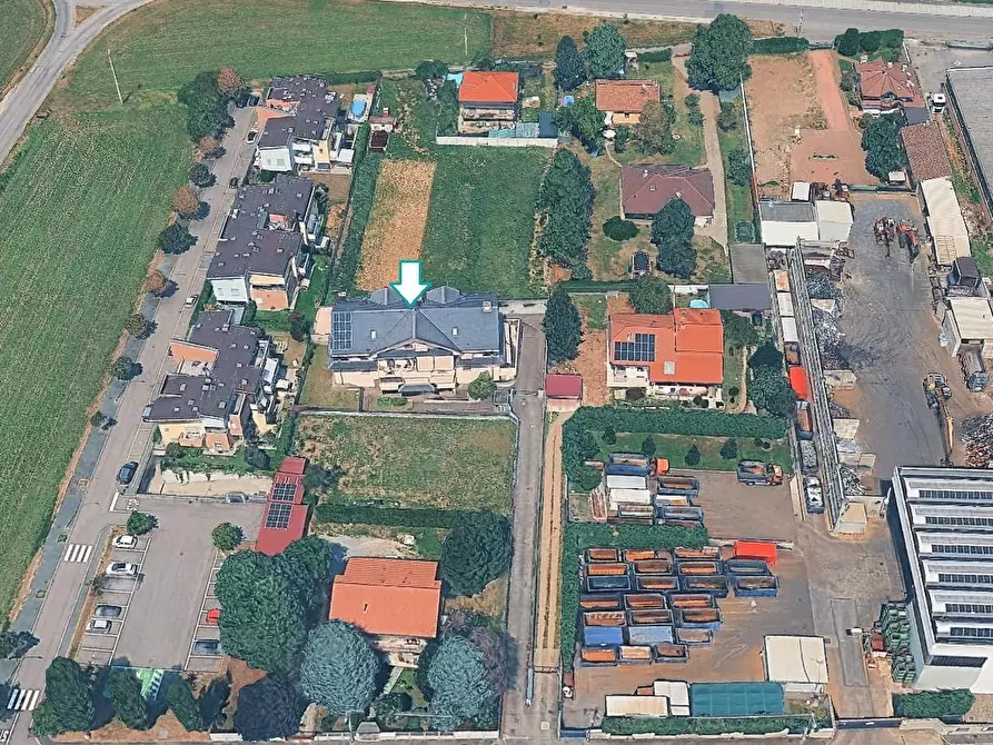 Immagine 3 di Appartamento in vendita  a San Giorgio Su Legnano