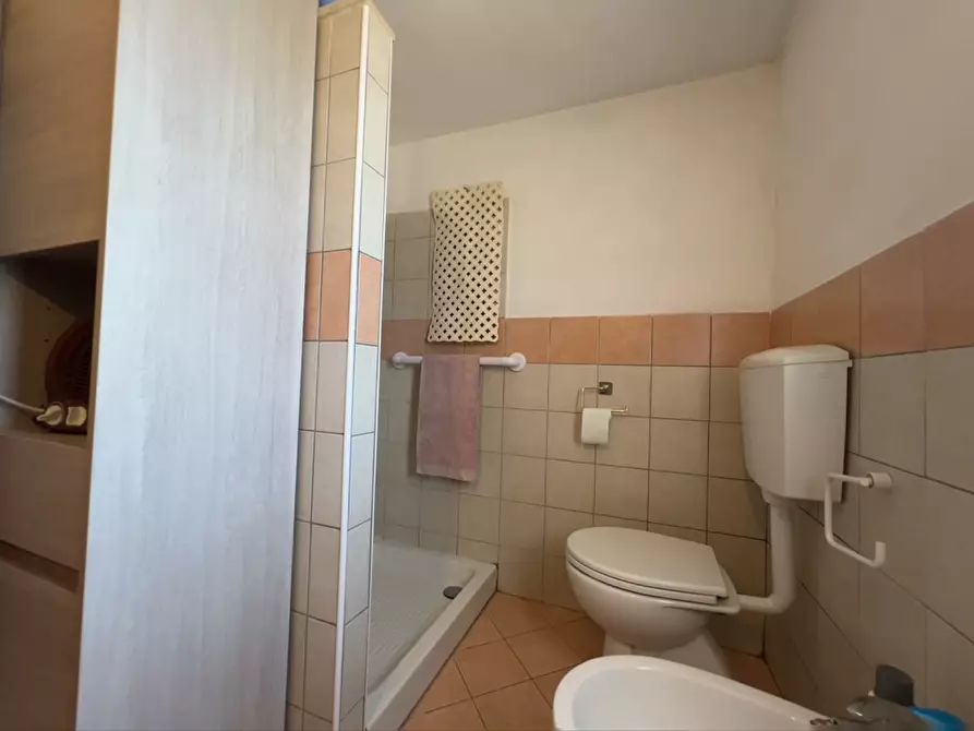 Immagine 22 di Casa indipendente in vendita  a Santa Maria A Monte