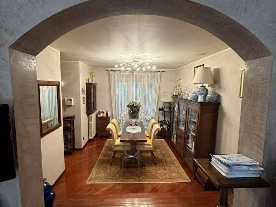 Immagine 10 di Casa bifamiliare in vendita  a Paderno Dugnano