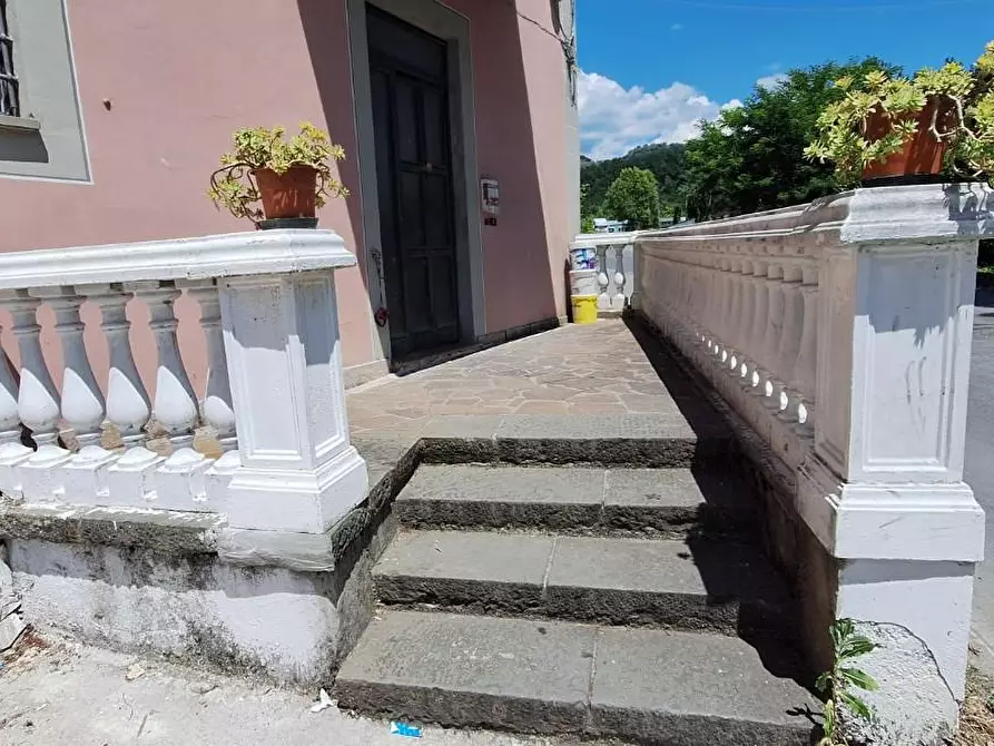 Immagine 10 di Appartamento in vendita  a Barga