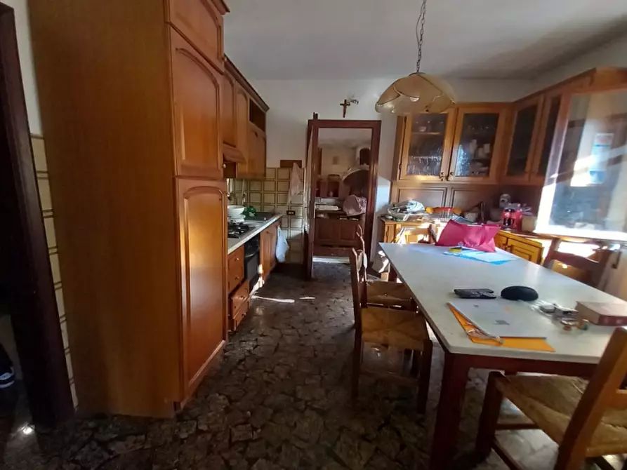 Immagine 8 di Appartamento in vendita  a Massarosa