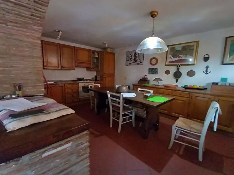 Immagine 3 di Appartamento in vendita  a Massarosa