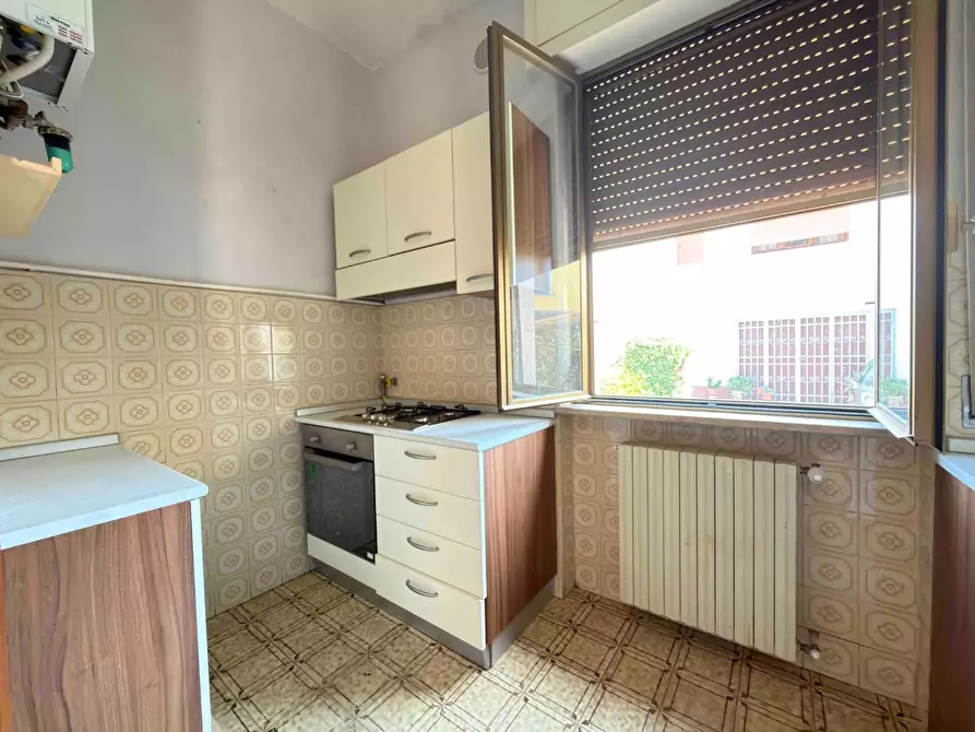 Immagine 12 di Villa in affitto  a Lucca