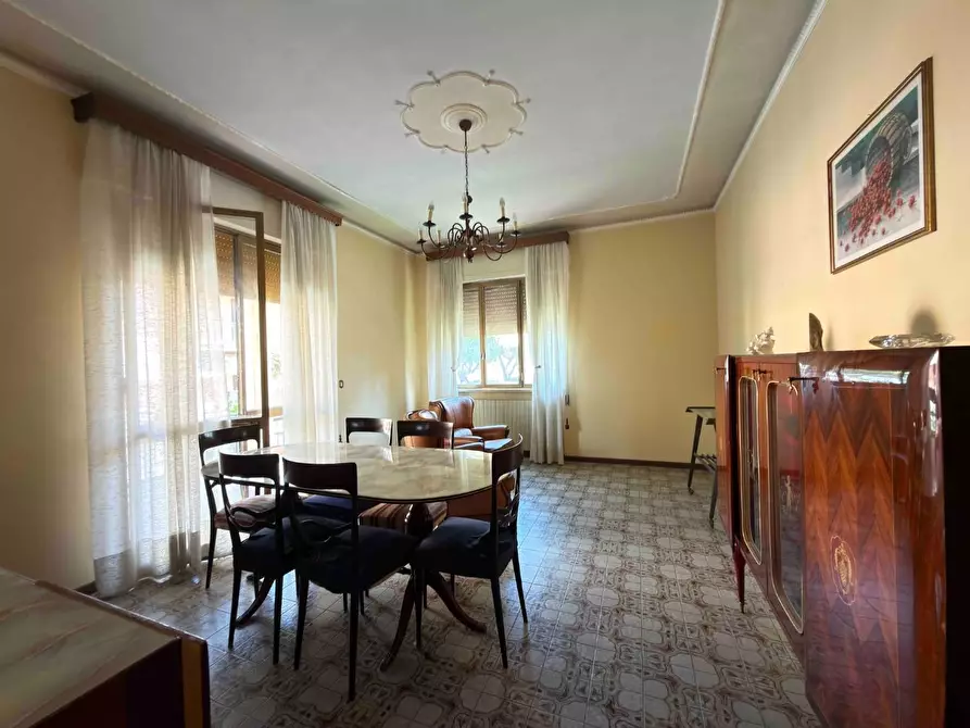 Immagine 7 di Villa in affitto  a Lucca