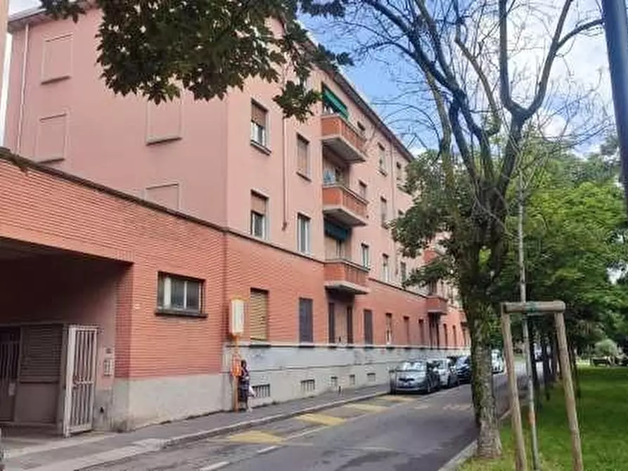 Immagine 2 di Appartamento in vendita  a Sesto San Giovanni