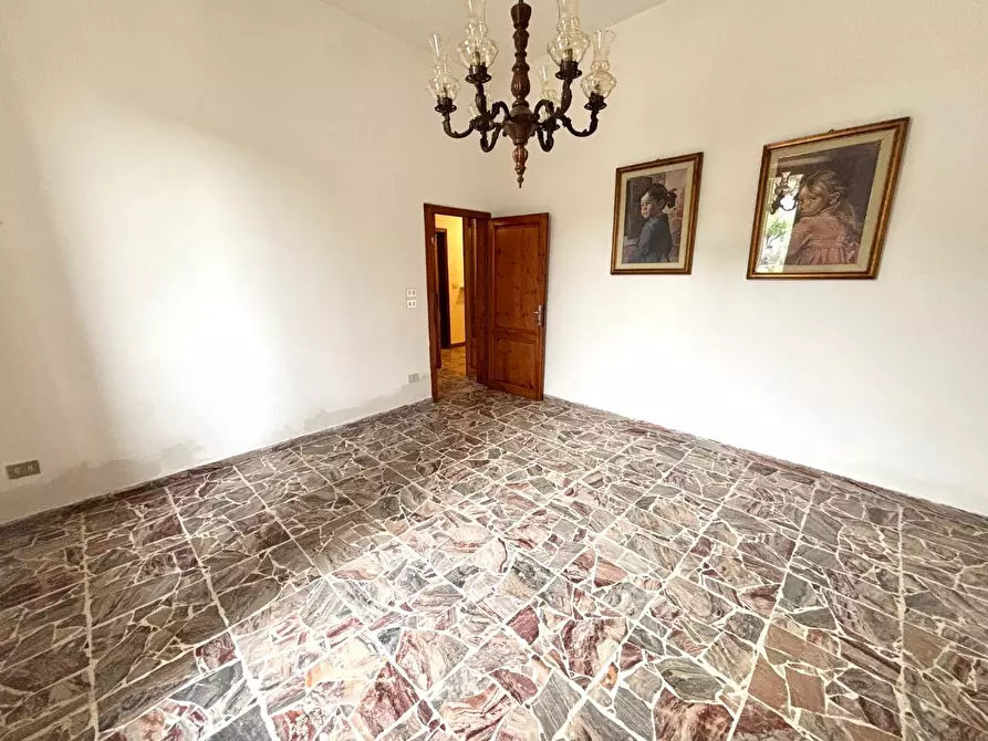Immagine 3 di Villa in vendita  a San Miniato