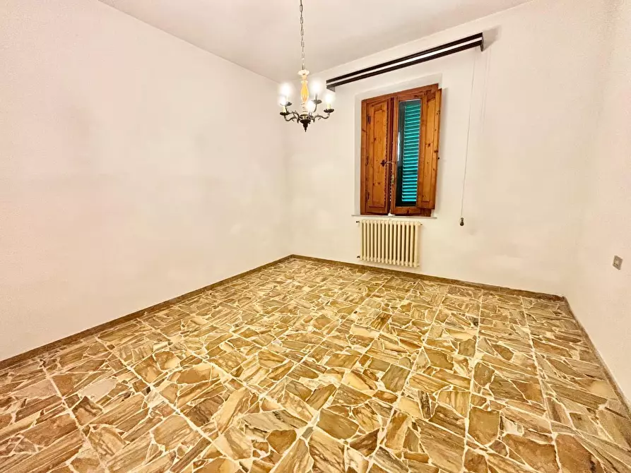 Immagine 13 di Villa in vendita  a San Miniato