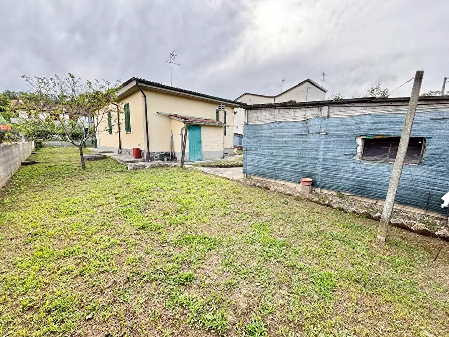 Immagine 28 di Villa in vendita  a San Miniato