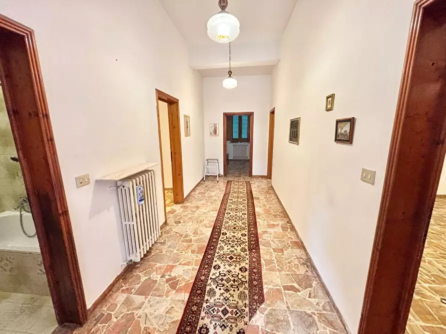 Immagine 10 di Villa in vendita  a San Miniato