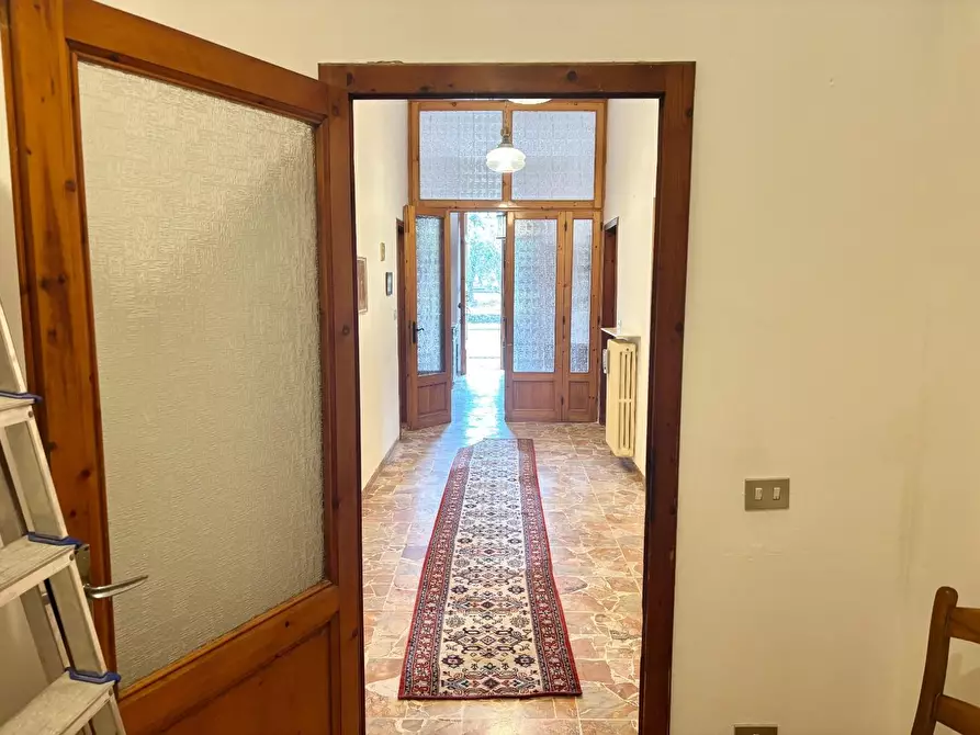 Immagine 20 di Villa in vendita  a San Miniato