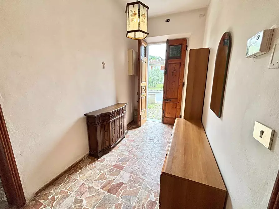 Immagine 8 di Villa in vendita  a San Miniato