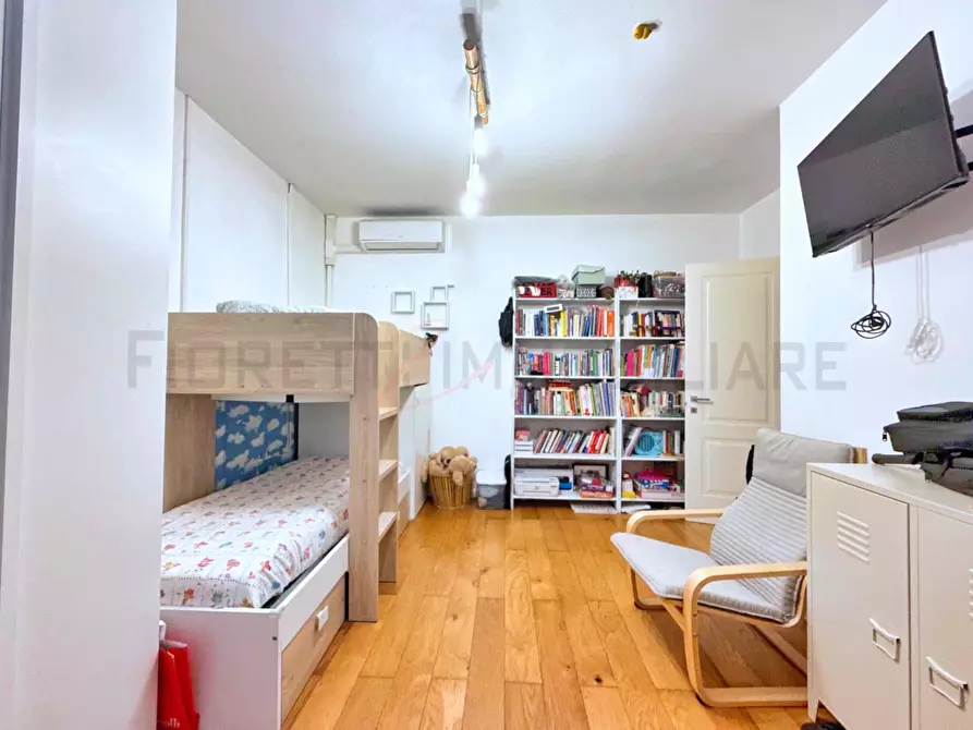 Immagine 19 di Casa indipendente in vendita  a Campiglia Marittima