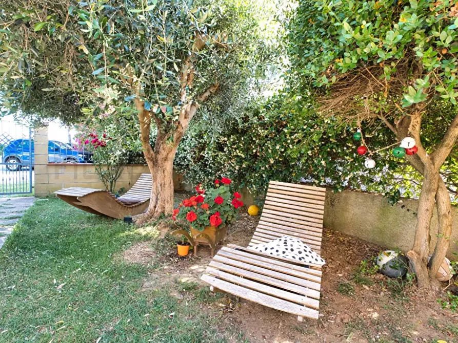 Immagine 25 di Casa indipendente in vendita  a Campiglia Marittima