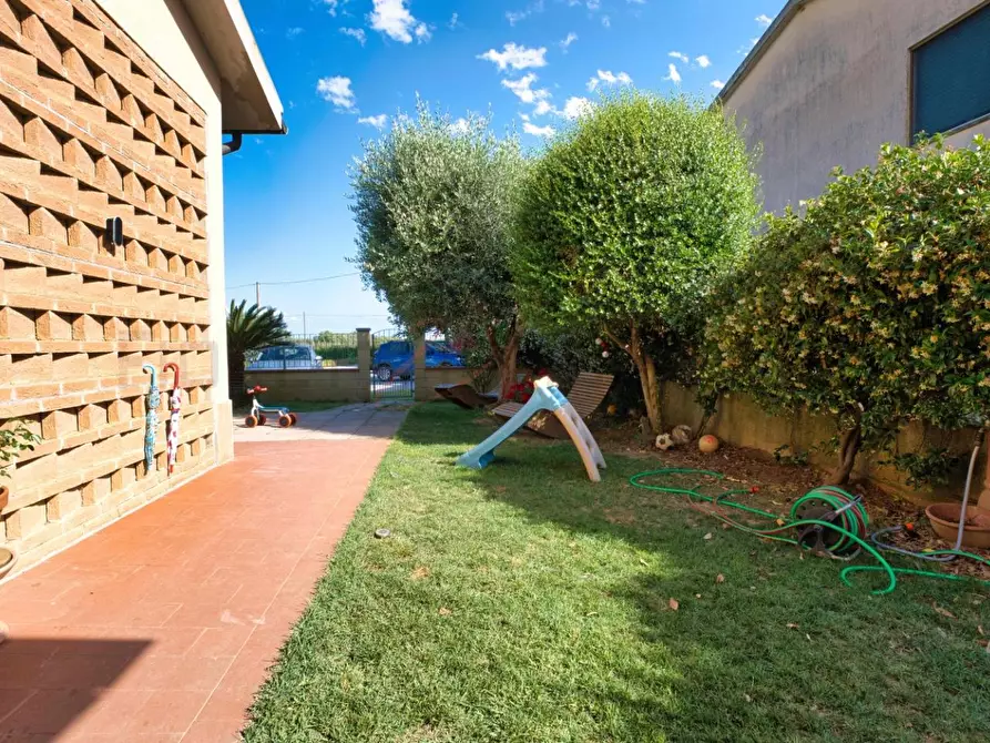 Immagine 23 di Casa indipendente in vendita  a Campiglia Marittima