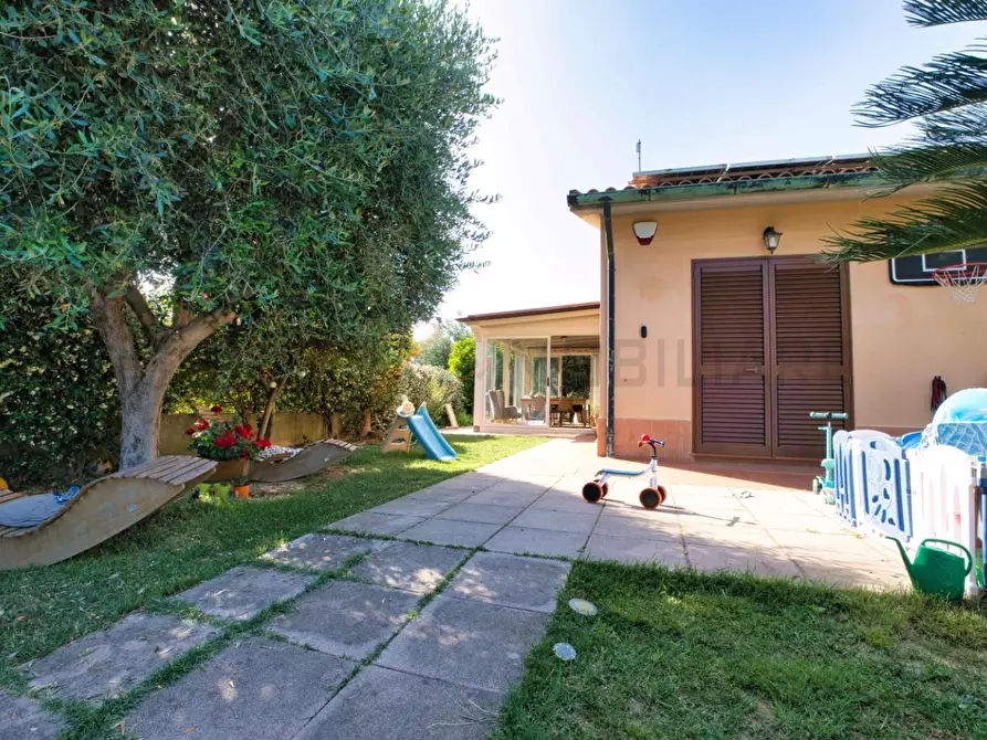 Immagine 27 di Casa indipendente in vendita  a Campiglia Marittima