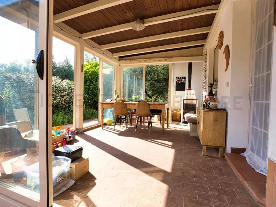 Immagine 28 di Casa indipendente in vendita  a Campiglia Marittima