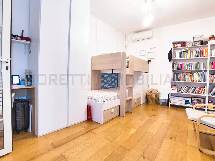 Immagine 18 di Casa indipendente in vendita  a Campiglia Marittima