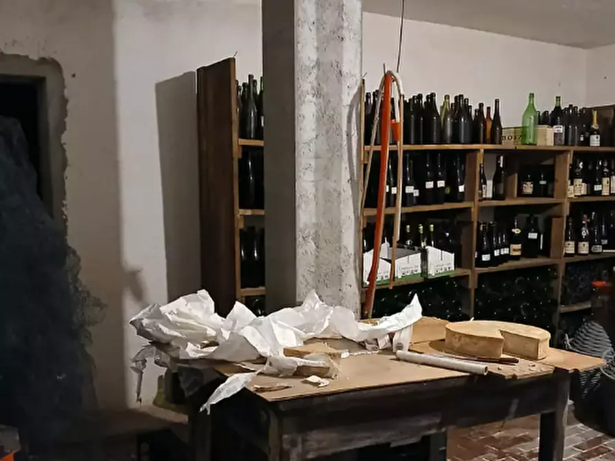 Immagine 21 di Villa in vendita  a Cuorgnè