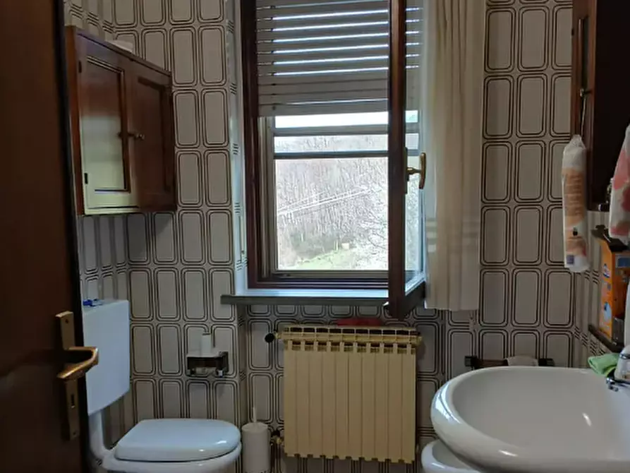 Immagine 10 di Villa in vendita  a Cuorgnè