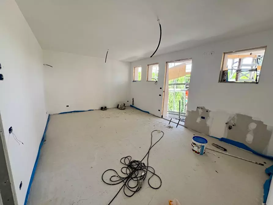 Immagine 13 di Appartamento in vendita  a Montelupo Fiorentino