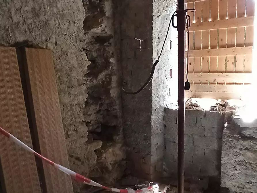 Immagine 13 di Terratetto in vendita  a Capannori